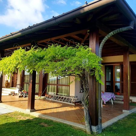 B&B Margot Albavilla Ngoại thất bức ảnh