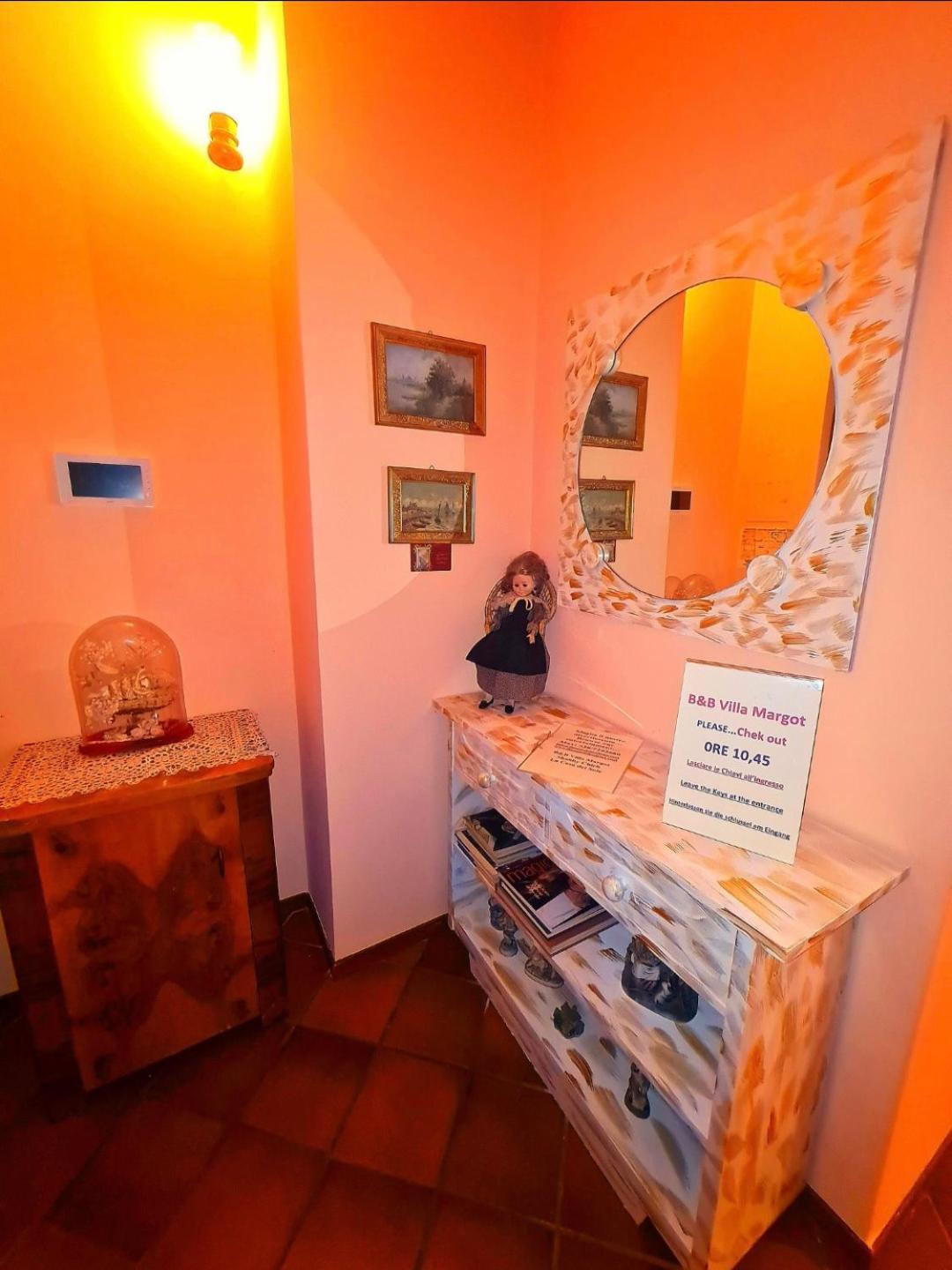 B&B Margot Albavilla Ngoại thất bức ảnh