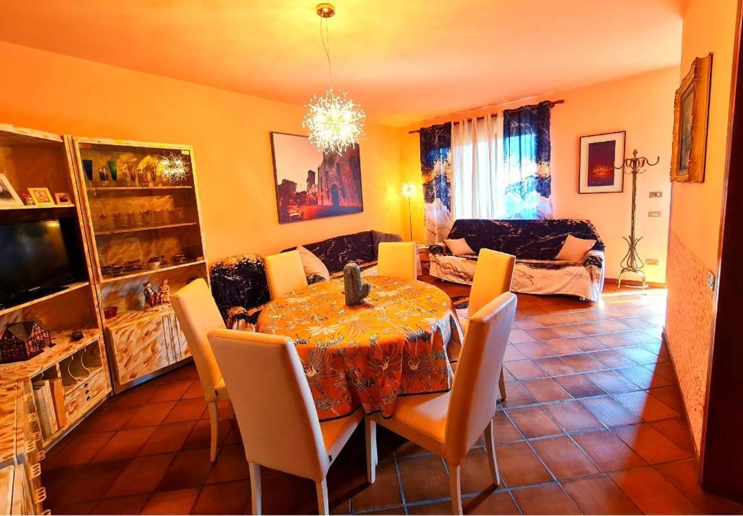 B&B Margot Albavilla Ngoại thất bức ảnh