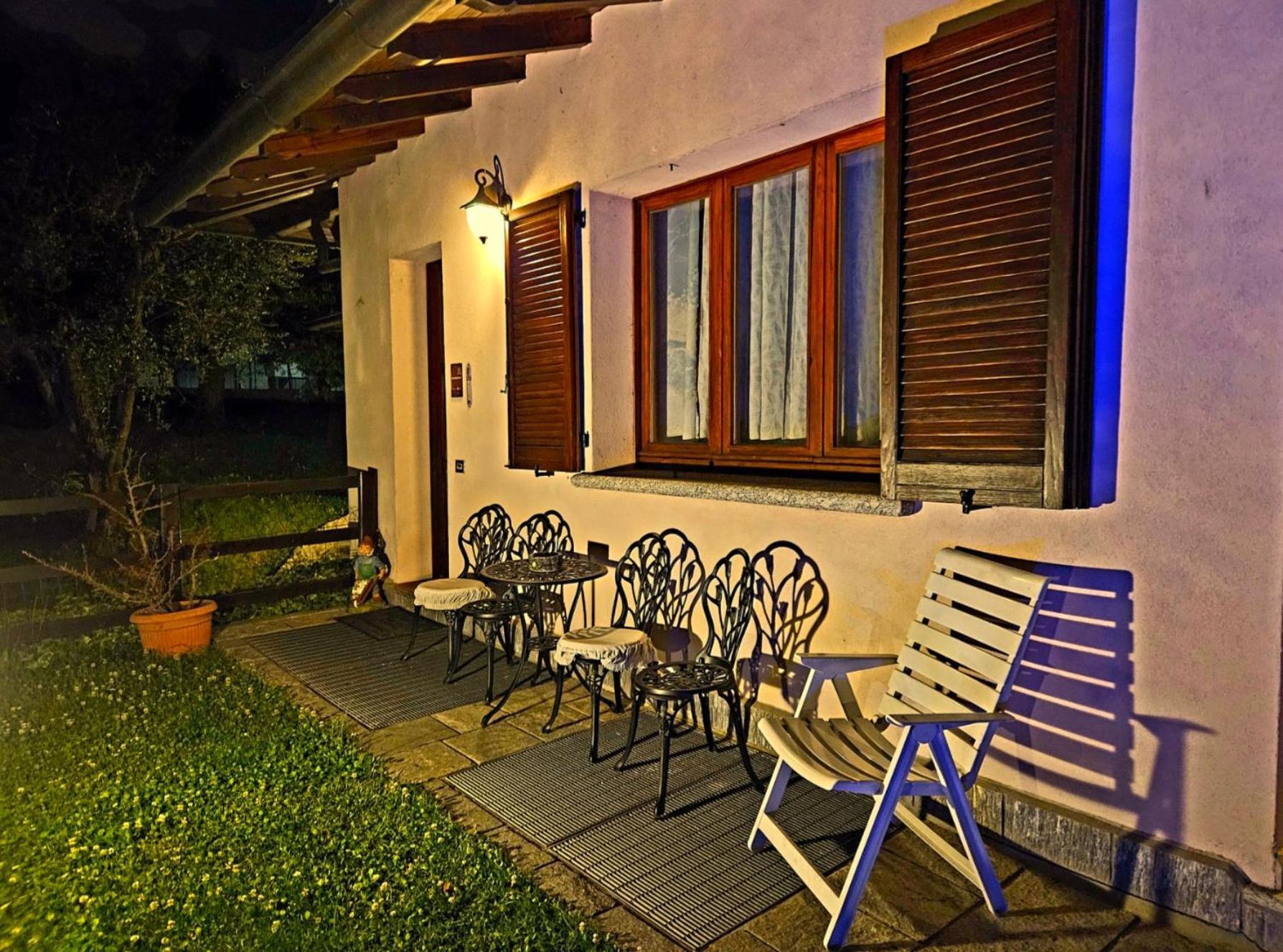 B&B Margot Albavilla Ngoại thất bức ảnh